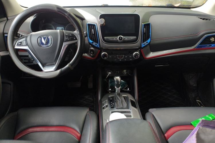Used CHANGAN CS55 2017 1.5T Automatic Colorful Edition Center Console