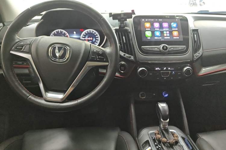 Used CHANGAN CS55 2017 1.5T Automatic Xuan Dong Model Center Console