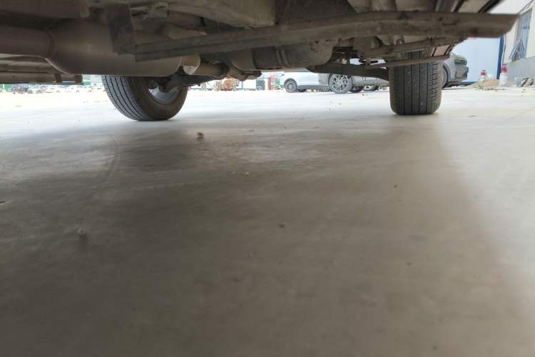 Used CHANGAN CS55 2017 1.5T Manual Colorful Edition Chassis Front Left
