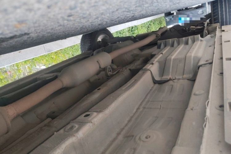 Used CHANGAN CS55 2017 1.5T Manual Colorful Edition Chassis Front Right