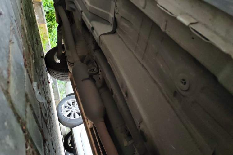 Used CHANGAN CS55 2017 1.5T Manual Colorful Edition Chassis Front Right