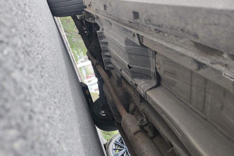 Used CHANGAN CS55 2017 1.5T Manual Xuan Dong Model Chassis Front Right