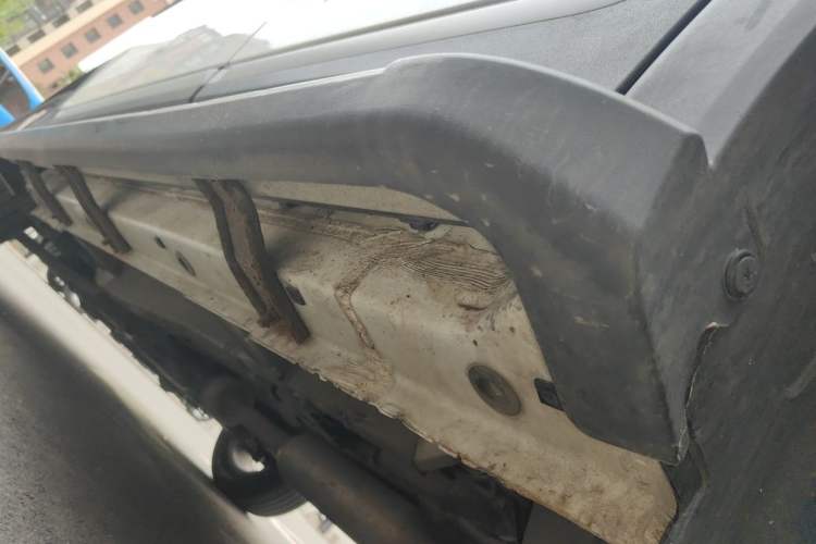 Used CHANGAN CS55 2017 1.5T Manual Colorful Edition Chassis Rear Left