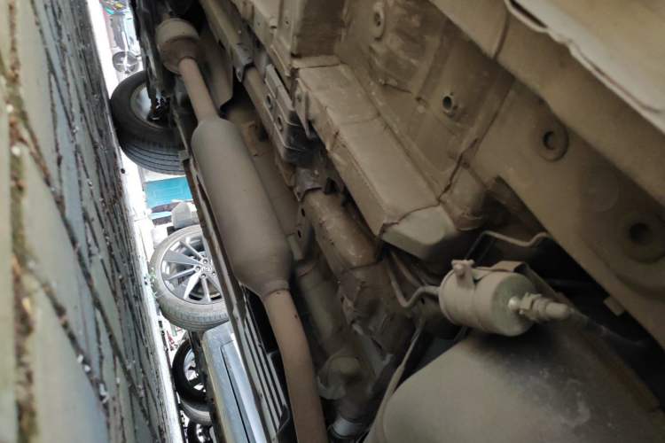 Used CHANGAN CS55 2017 1.5T Manual Colorful Edition Chassis Rear Left