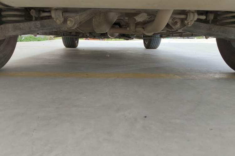 Used CHANGAN CS55 2017 1.5T Manual Colorful Edition Chassis Rear
