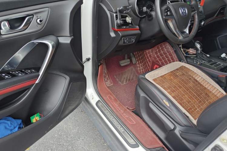 Used CHANGAN CS55 2017 1.5T Automatic Xuan Dong Model Driver Seat