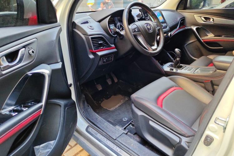 Used CHANGAN CS55 2017 1.5T Manual Colorful Edition Driver Seat