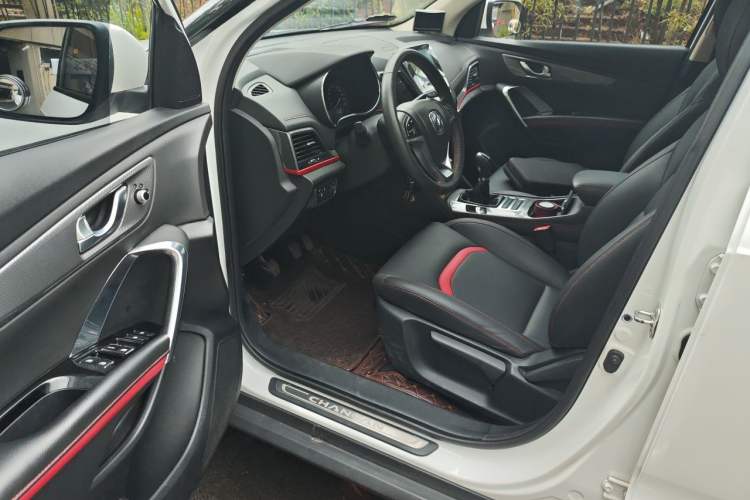 Used CHANGAN CS55 2017 1.5T Manual Colorful Edition Driver Seat