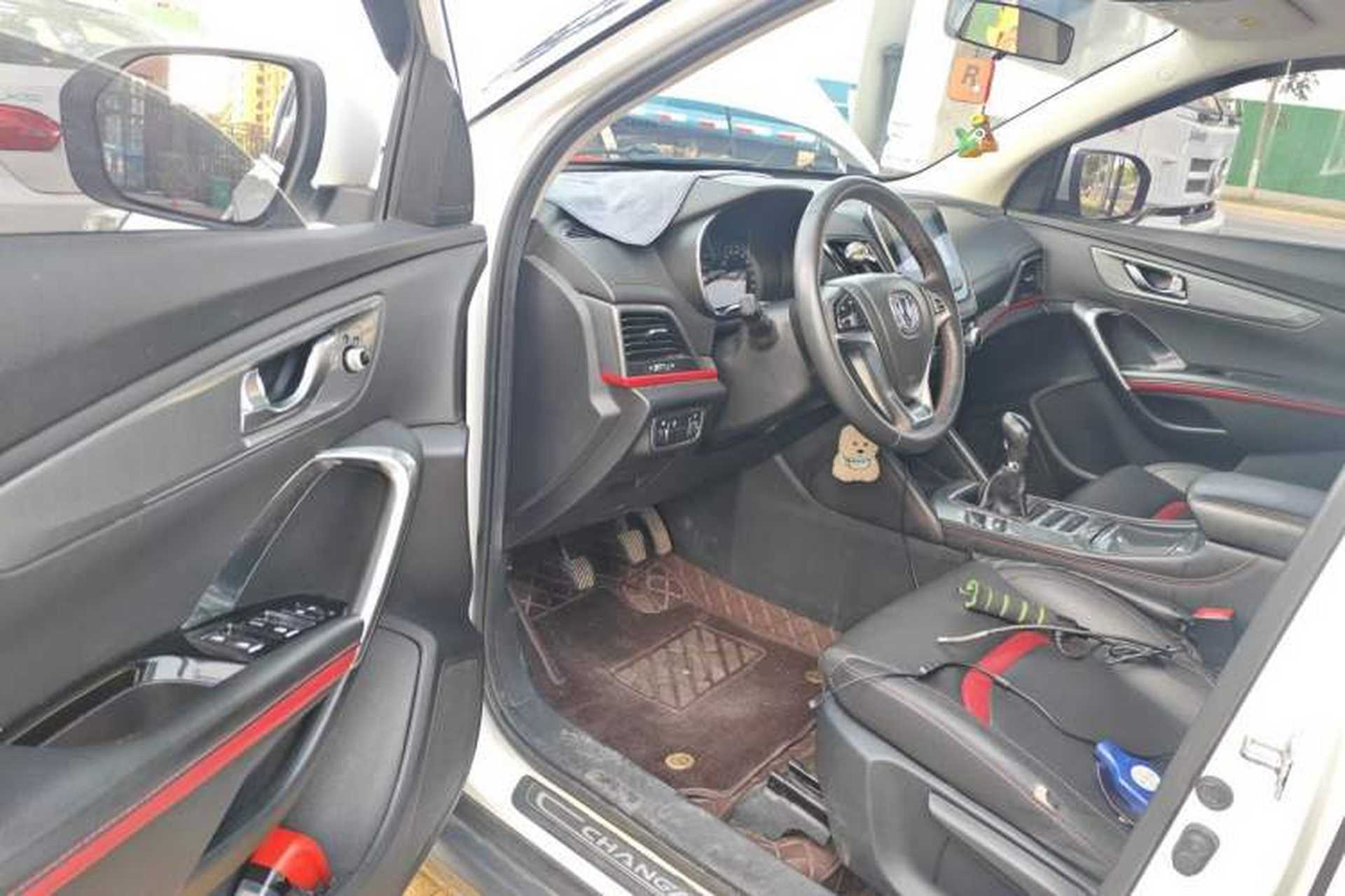 Used CHANGAN CS55 2017 1.5T Manual Colorful Edition Driver Seat