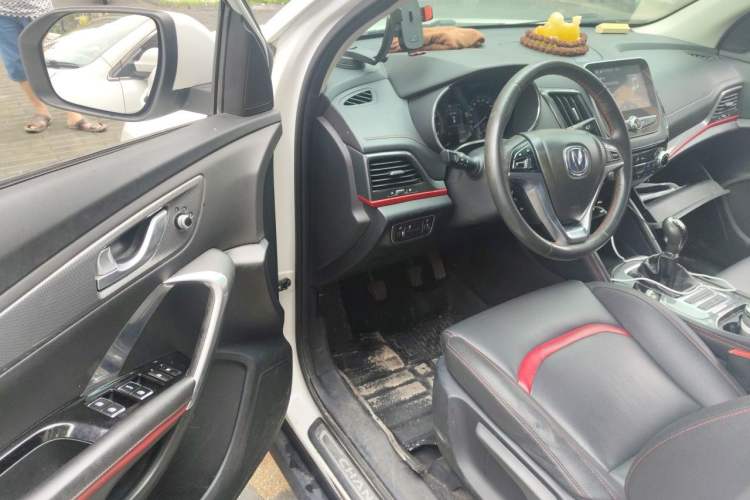 Used CHANGAN CS55 2017 1.5T Manual Colorful Edition Driver Seat