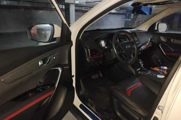 Used CHANGAN CS55 2017 1.5T Automatic Xuan Dong Model Driver Seat
