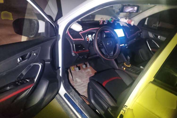 Used CHANGAN CS55 2017 1.5T Manual Colorful Edition Driver Seat