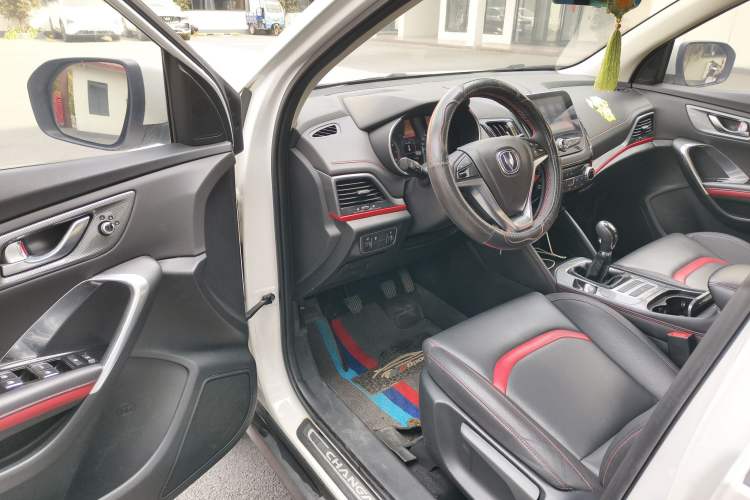 Used CHANGAN CS55 2017 1.5T Manual Colorful Edition Driver Seat