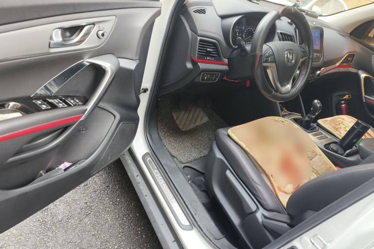 Used CHANGAN CS55 2017 1.5T Manual Colorful Edition Driver Seat