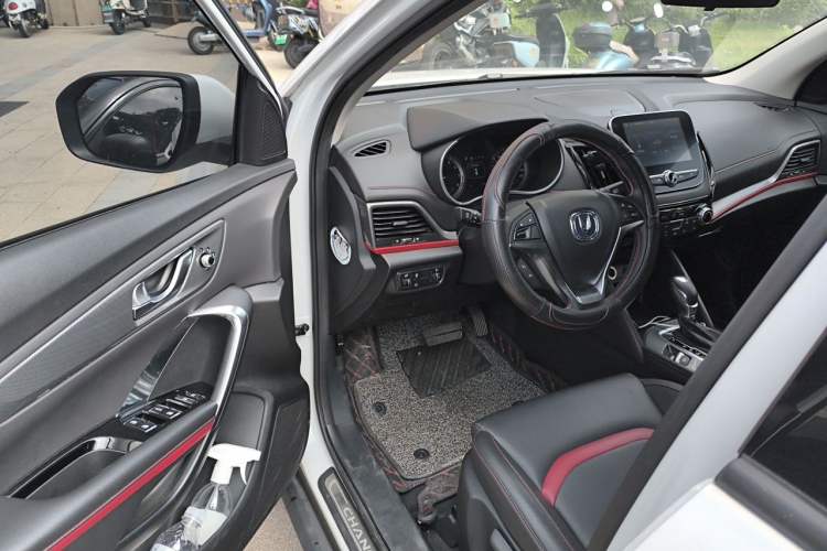 Used CHANGAN CS55 2017 1.5T Automatic Colorful Edition Driver Seat
