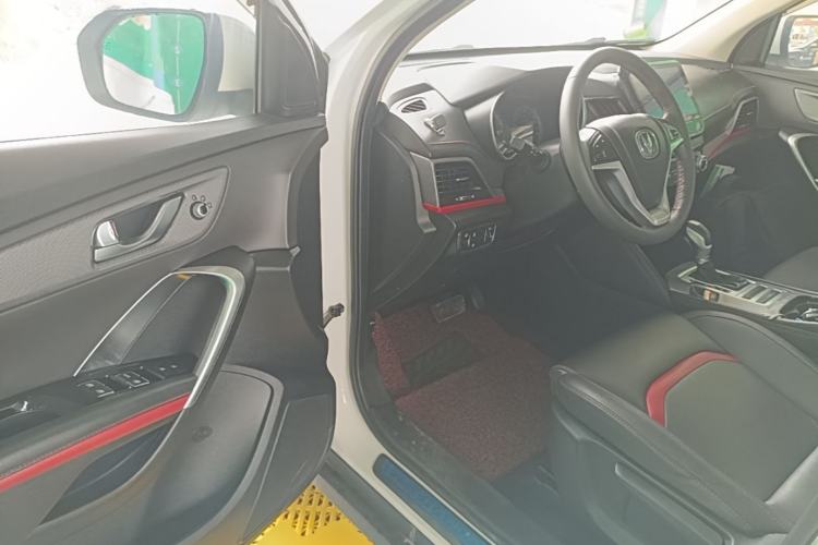 Used CHANGAN CS55 2017 1.5T Automatic Colorful Edition Driver Seat
