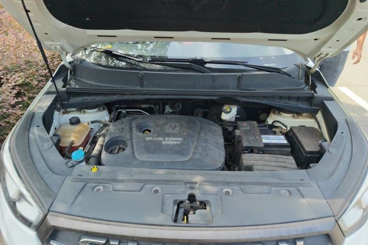 Used CHANGAN CS55 2017 1.5T Automatic Colorful Edition Engine Bay