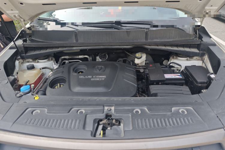 Used CHANGAN CS55 2017 1.5T Automatic Colorful Edition Engine Bay