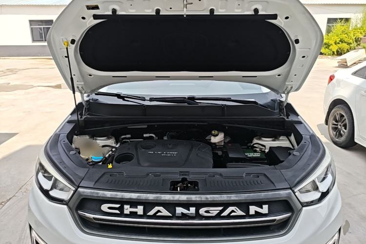 Used CHANGAN CS55 2017 1.5T Automatic Colorful Edition Engine Bay