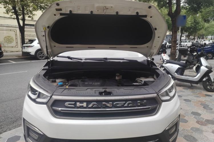 Used CHANGAN CS55 2017 1.5T Automatic Colorful Edition Engine Bay