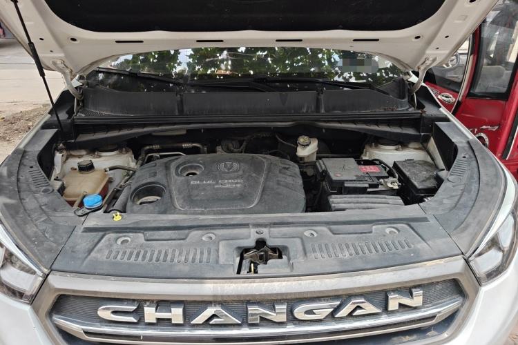 Used CHANGAN CS55 2017 1.5T Manual Colorful Edition Engine Bay