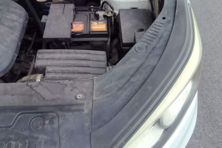 Used CHANGAN CS55 2017 1.5T Automatic Colorful Edition Engine Bay Left