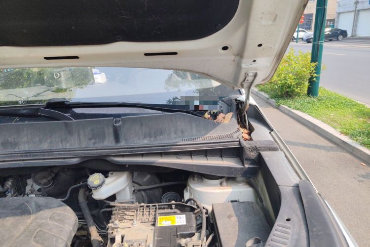 Used CHANGAN CS55 2017 1.5T Manual Colorful Edition Engine Bay Left