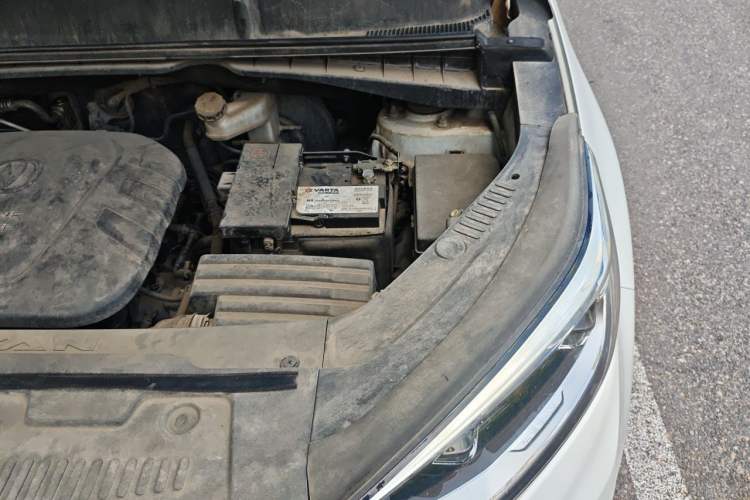 Used CHANGAN CS55 2017 1.5T Automatic Colorful Edition Engine Bay Left
