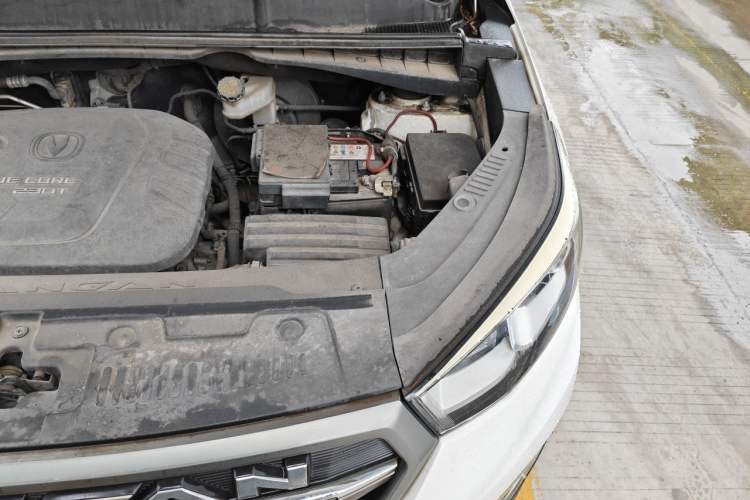 Used CHANGAN CS55 2017 1.5T Manual Colorful Edition Engine Bay Left