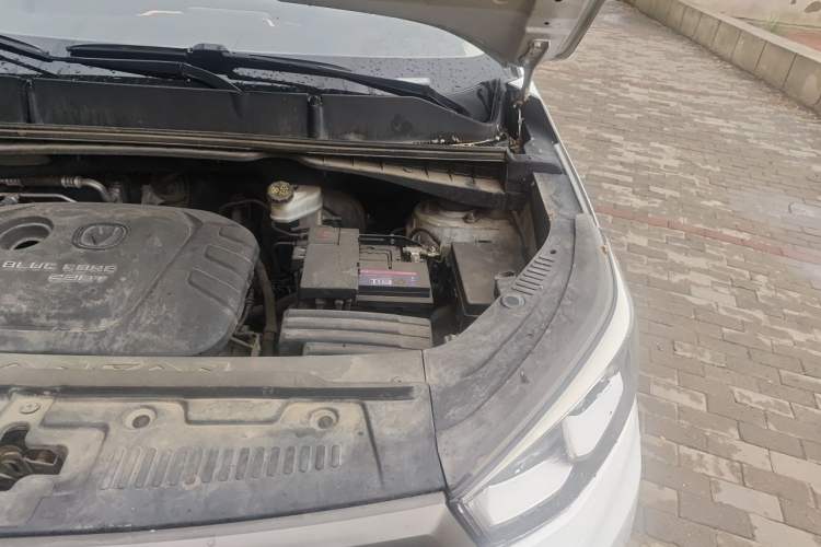 Used CHANGAN CS55 2017 1.5T Automatic Colorful Edition Engine Bay Left