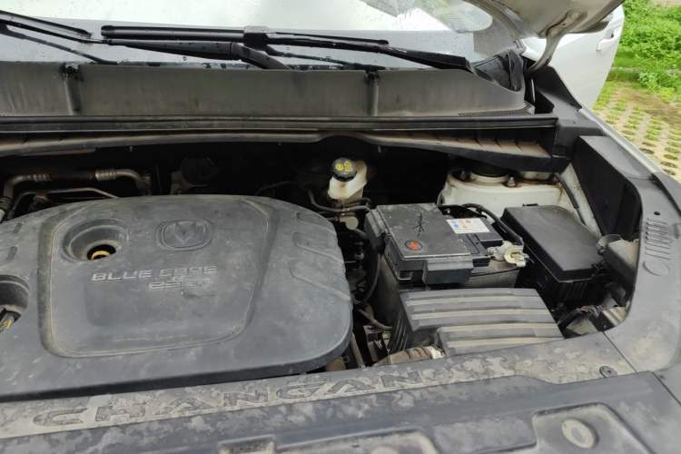 Used CHANGAN CS55 2017 1.5T Manual Colorful Edition Engine Bay Left
