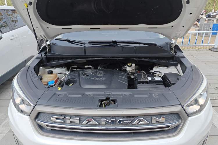Used CHANGAN CS55 2017 1.5T Automatic Colorful Edition Engine Bay