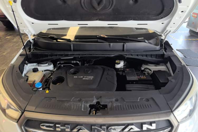 Used CHANGAN CS55 2017 1.5T Automatic Colorful Edition Engine Bay