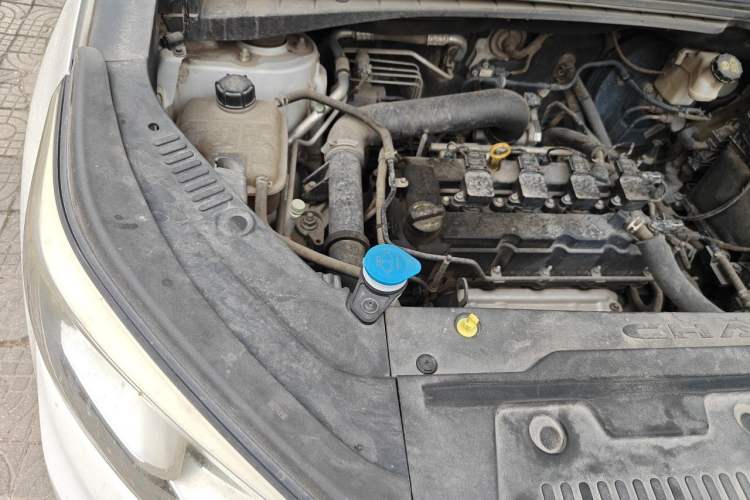 Used CHANGAN CS55 2017 1.5T Automatic Colorful Edition Engine Bay Right