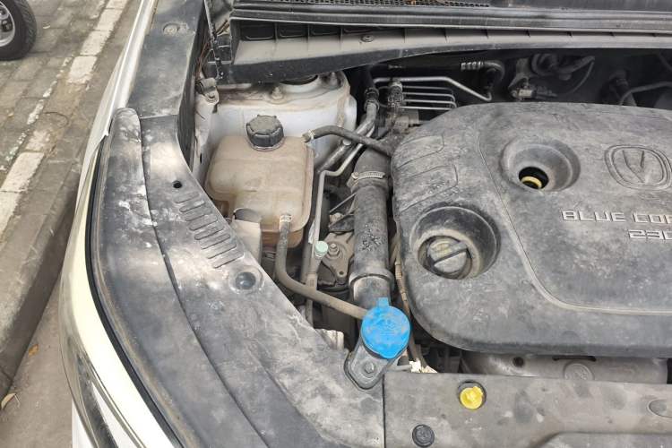 Used CHANGAN CS55 2017 1.5T Automatic Colorful Edition Engine Bay Right