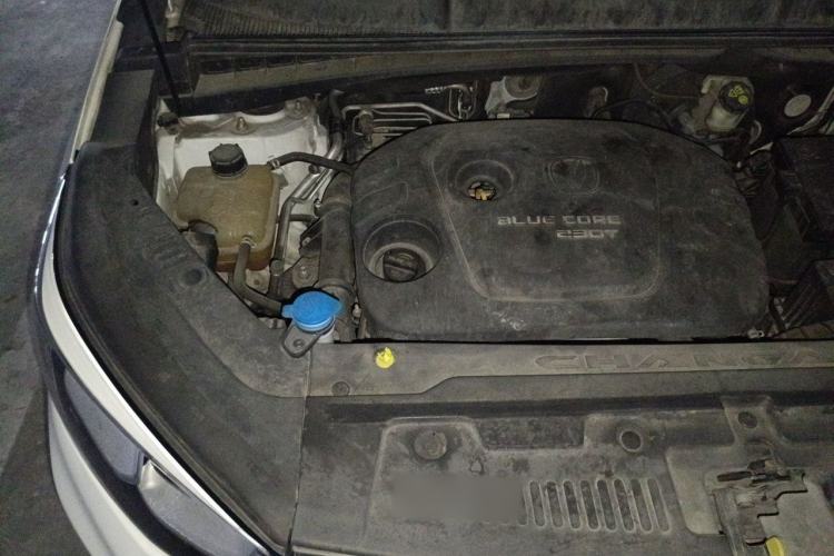 Used CHANGAN CS55 2017 1.5T Automatic Colorful Edition Engine Bay Right
