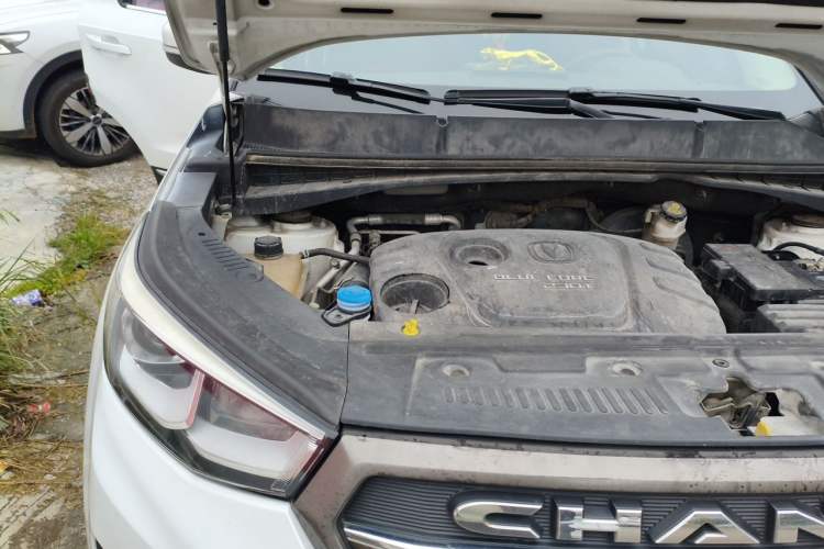 Used CHANGAN CS55 2017 1.5T Automatic Colorful Edition Engine Bay Right
