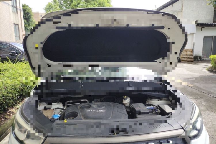 Used CHANGAN CS55 2017 1.5T Manual Colorful Edition Engine Bay