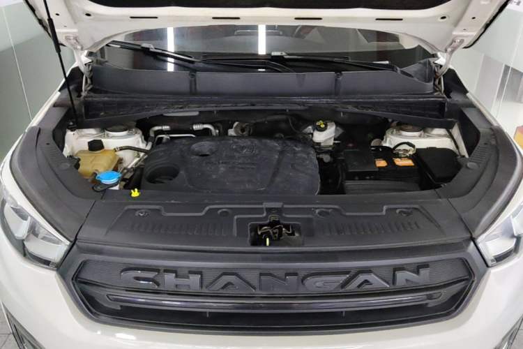 Used CHANGAN CS55 2017 1.5T Automatic Colorful Edition Engine Bay