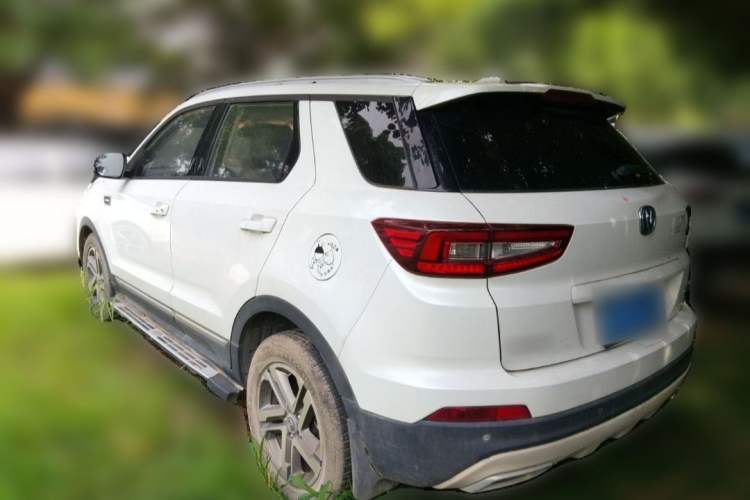 Used CHANGAN CS55 2017 1.5T Automatic Colorful Edition Exterior 2