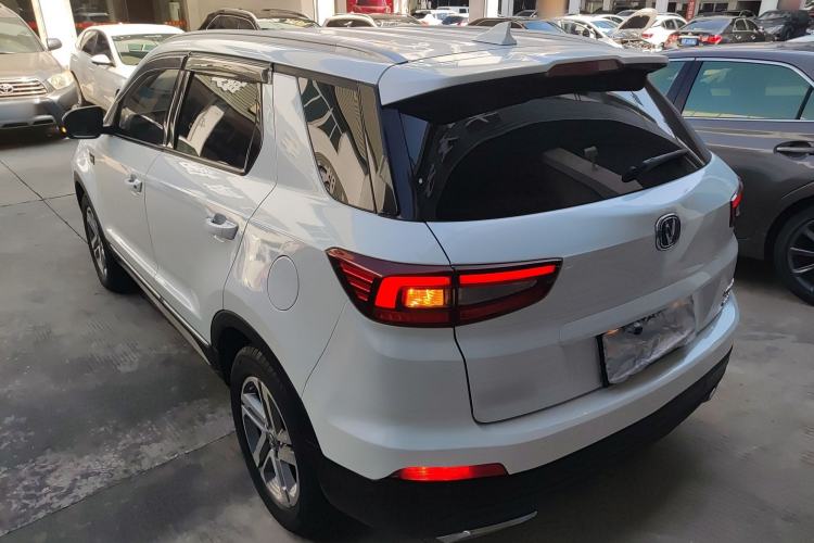 Used CHANGAN CS55 2017 1.5T Manual Colorful Edition Exterior 3