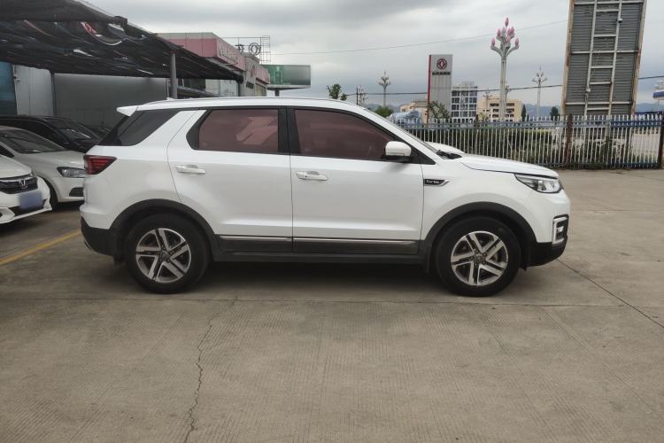 Used CHANGAN CS55 2017 1.5T Automatic Colorful Edition Exterior 3