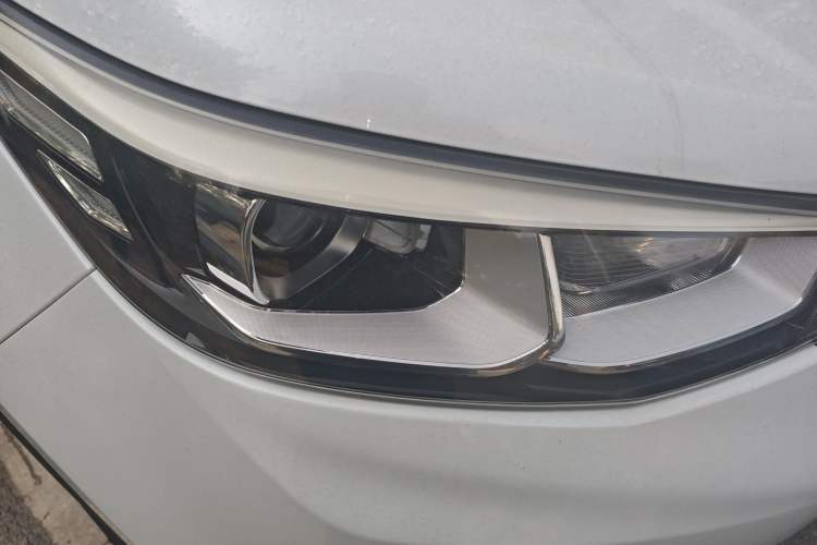 Used CHANGAN CS55 2017 1.5T Automatic Colorful Edition Exterior 6