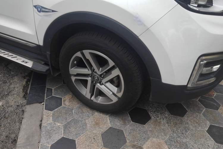 Used CHANGAN CS55 2017 1.5T Automatic Colorful Edition Exterior 7