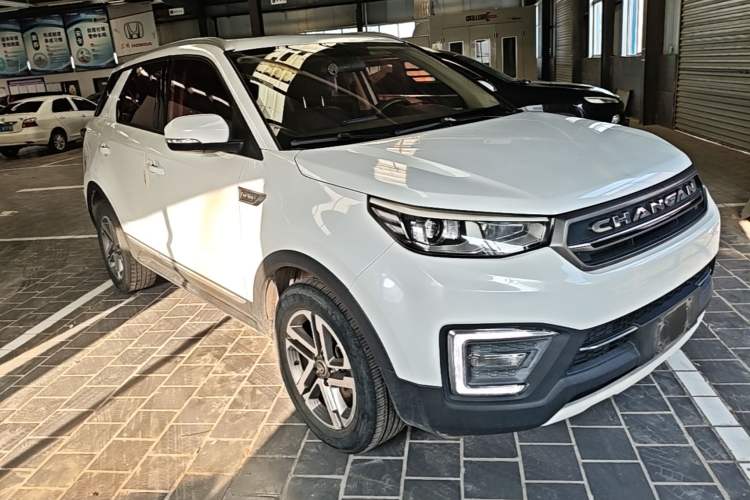 Used CHANGAN CS55 2017 1.5T Automatic Colorful Edition Front Right 45 Deg