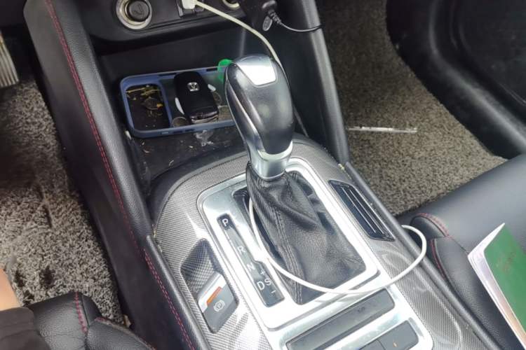 Used CHANGAN CS55 2017 1.5T Automatic Colorful Edition Gear Lever