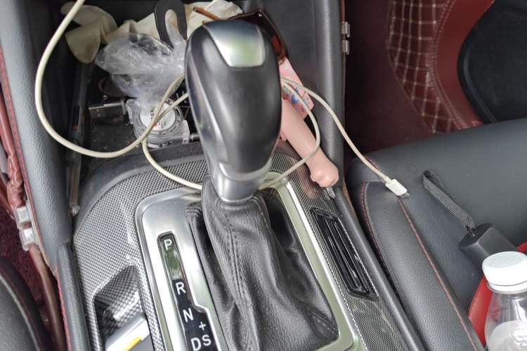 Used CHANGAN CS55 2017 1.5T Automatic Xuan Dong Model Gear Lever