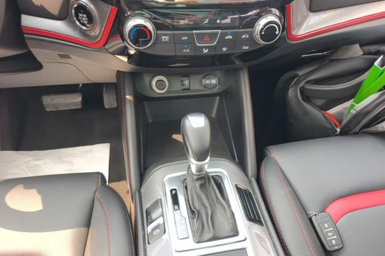Used CHANGAN CS55 2017 1.5T Automatic Xuan Dong Model Gear Lever