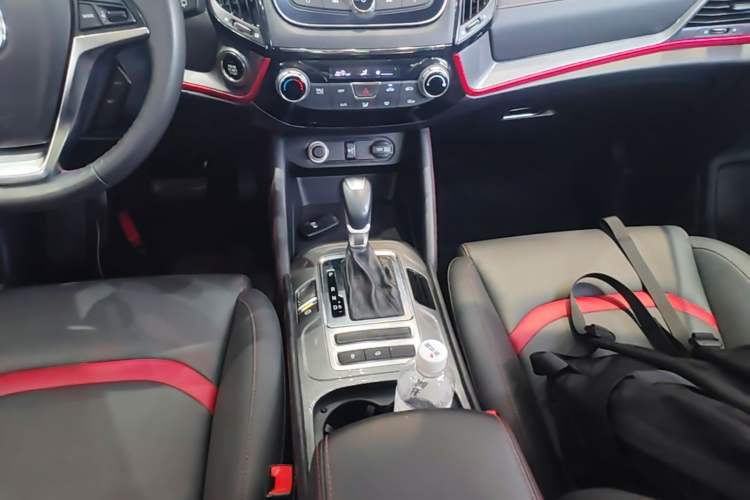 Used CHANGAN CS55 2017 1.5T Automatic Xuan Dong Model Gear Lever