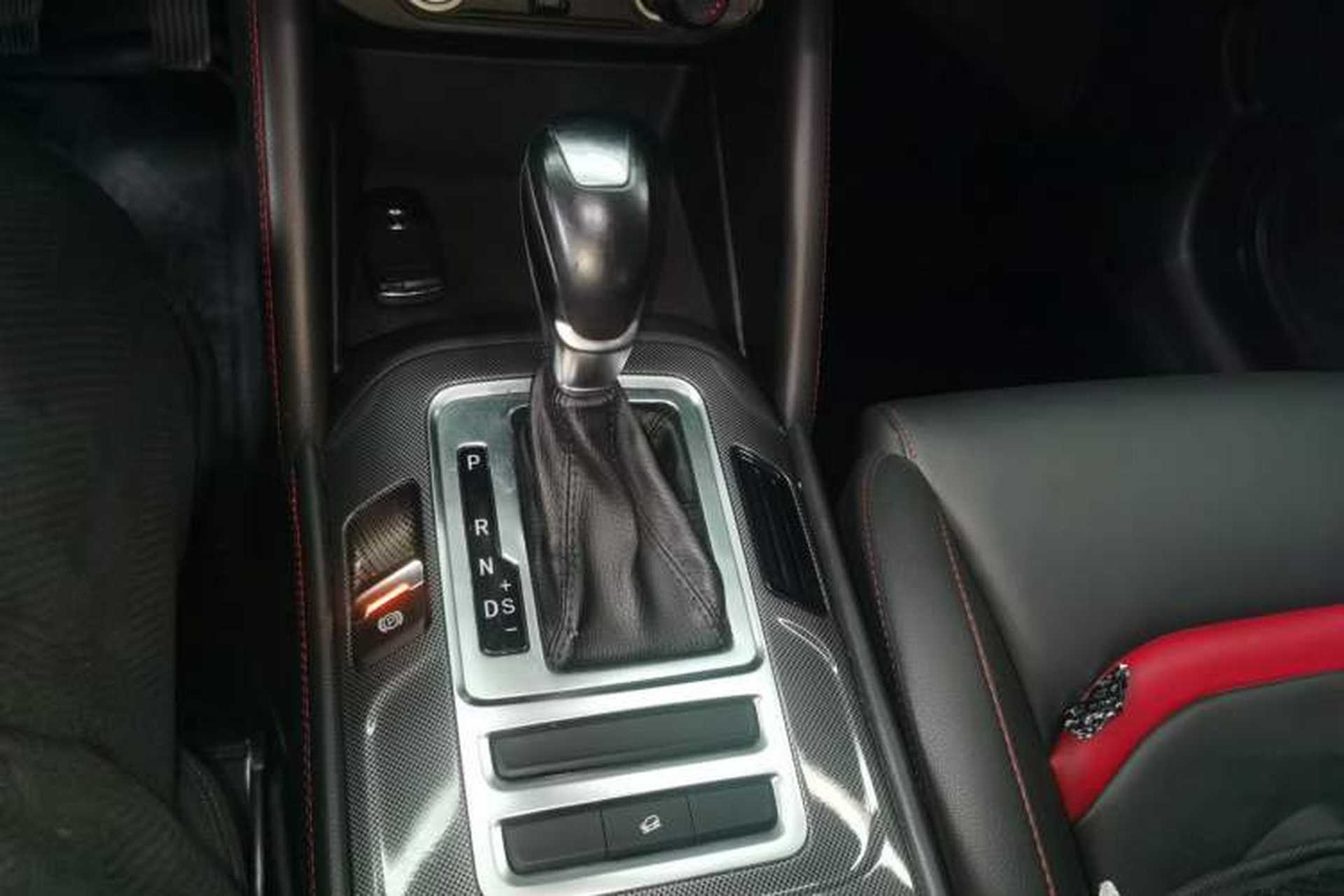 Used CHANGAN CS55 2017 1.5T Automatic Colorful Edition Gear Lever